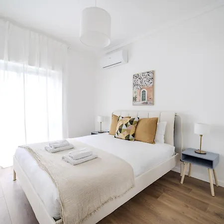 Cruz Design By House And People Daire Braga