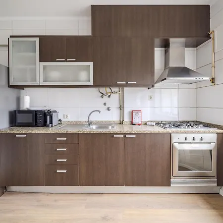 Daire Cruz Design By House And People