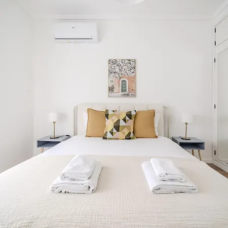 Cruz Design By House And People Daire Braga