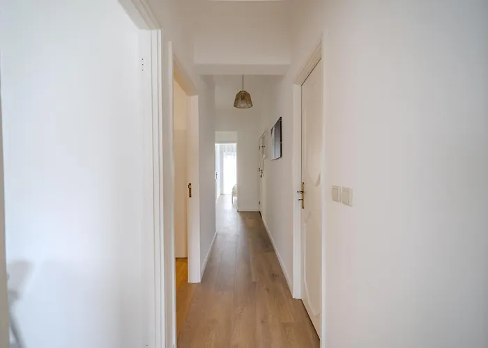 Cruz Design By House And People * Braga